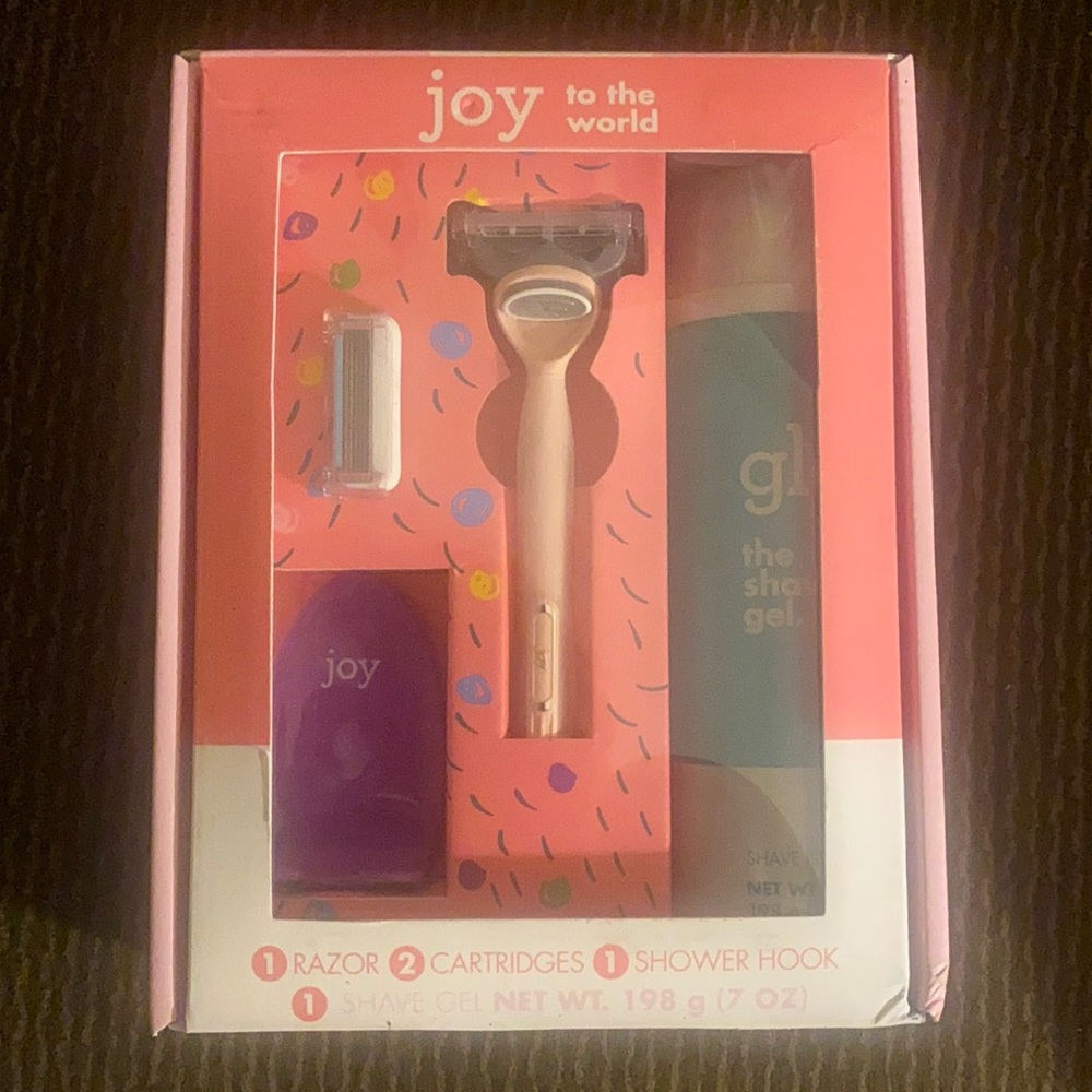 Joy shaving kit
